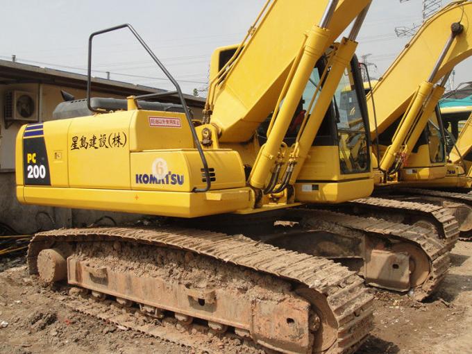China KOMATSU pc200-8 utilizÃ³ al proveedor del excavador de la correa eslabonada